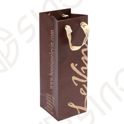 Gift paper bag with Twill Ribble handle